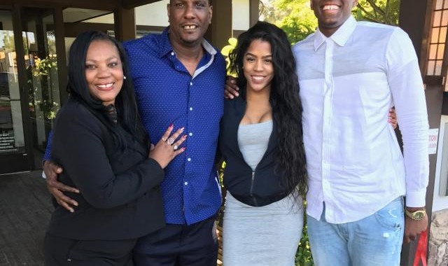 老爸塑造卢尼硬汉精神：全勤战士无愧冠军拼图